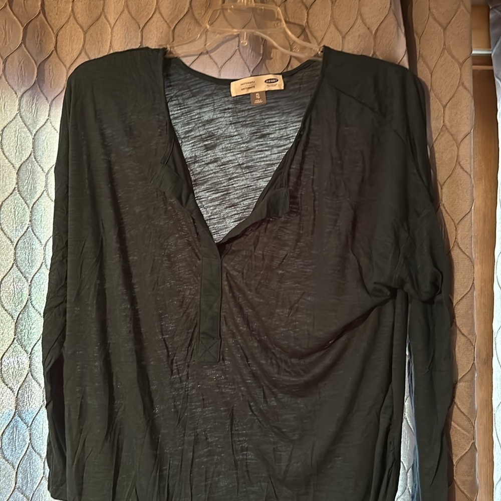 Maternity top - Picture 2 of 2